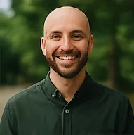 Felix M.